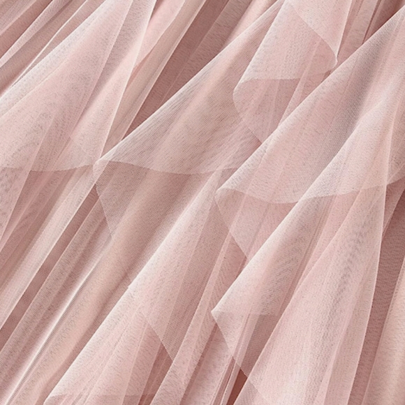 🆕⭐ Blush pink tulle midi skirt - Picture 2 of 13